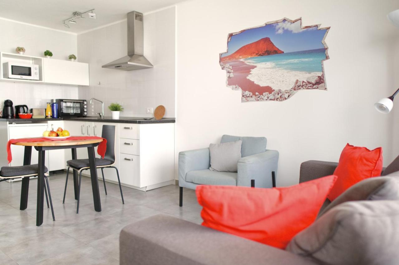 Apartment Portonovo Casa Martin - Swimming Pool - Good Wifi - Old Town Puerto del Carmen  Exterior photo